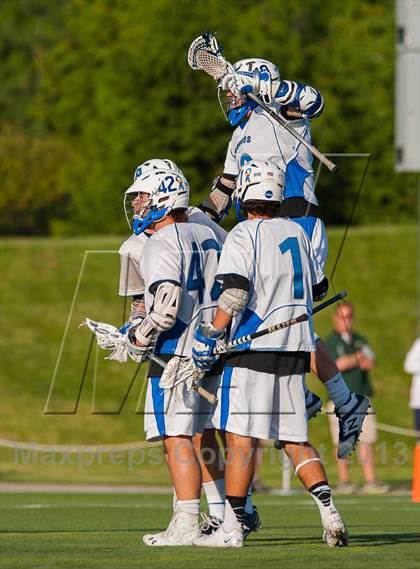 Thumbnail 2 in Bronxville v Shoreham-Wading River (NYSPHSAA Class C Semifinal) photogallery.