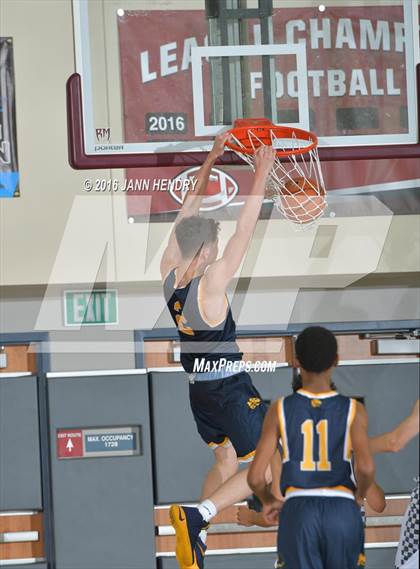 Thumbnail 1 in Rancho Mirage vs Westbury Christian (Rancho Mirage Holiday Invitational) photogallery.