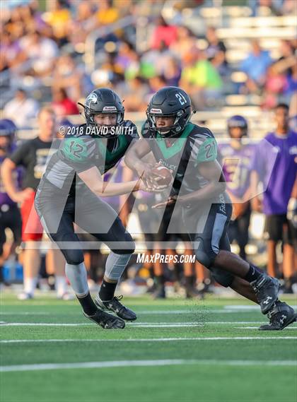 Thumbnail 2 in North Kansas City vs Staley - Jamboree photogallery.