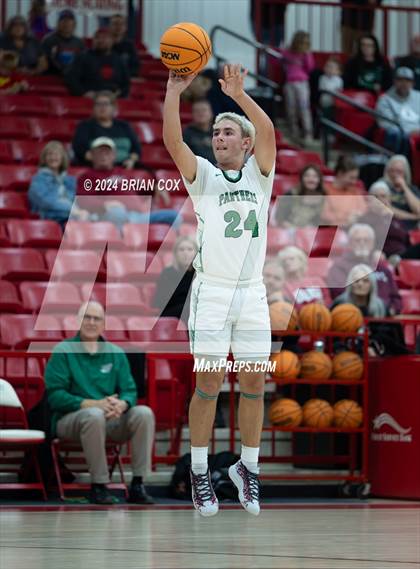 Thumbnail 1 in Timbo vs Yellville-Summit (Arvest Tournament) photogallery.