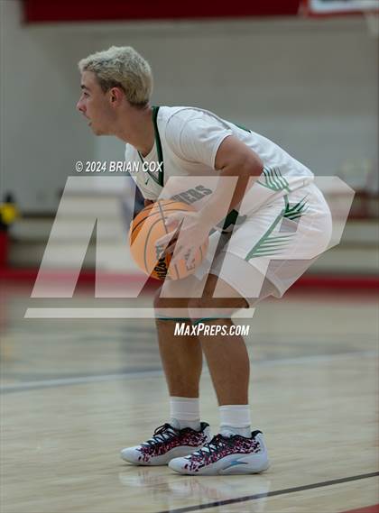 Thumbnail 1 in Timbo vs Yellville-Summit (Arvest Tournament) photogallery.