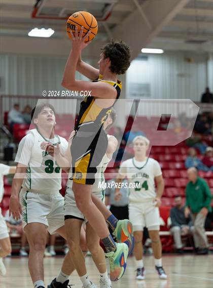 Thumbnail 3 in Timbo vs Yellville-Summit (Arvest Tournament) photogallery.