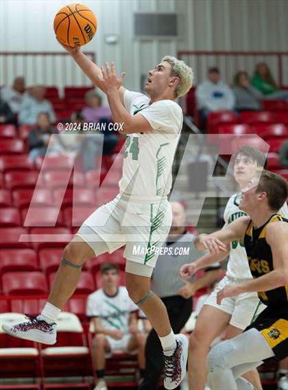 Thumbnail 2 in Timbo vs Yellville-Summit (Arvest Tournament) photogallery.