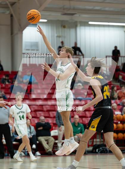 Thumbnail 1 in Timbo vs Yellville-Summit (Arvest Tournament) photogallery.