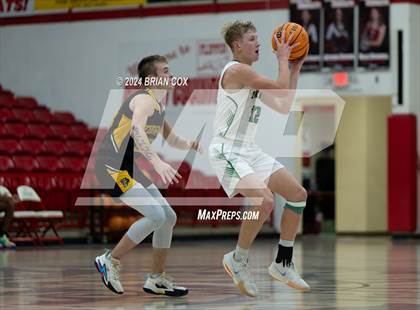 Thumbnail 1 in Timbo vs Yellville-Summit (Arvest Tournament) photogallery.
