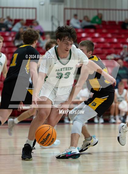 Thumbnail 3 in Timbo vs Yellville-Summit (Arvest Tournament) photogallery.