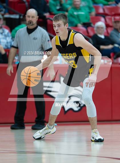 Thumbnail 1 in Timbo vs Yellville-Summit (Arvest Tournament) photogallery.