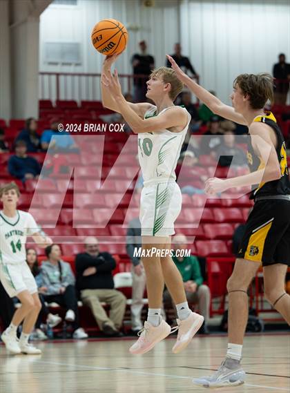 Thumbnail 3 in Timbo vs Yellville-Summit (Arvest Tournament) photogallery.