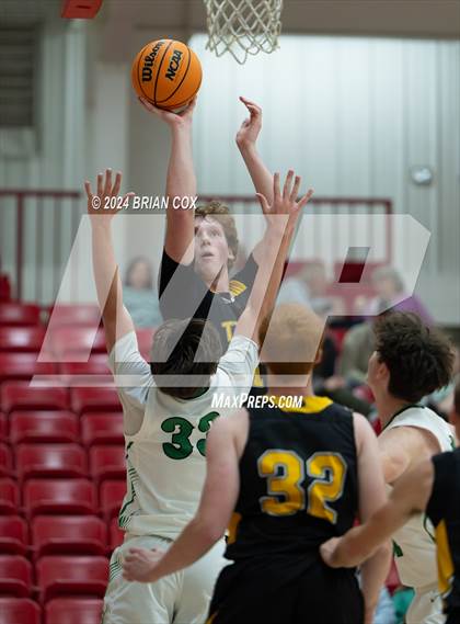 Thumbnail 3 in Timbo vs Yellville-Summit (Arvest Tournament) photogallery.