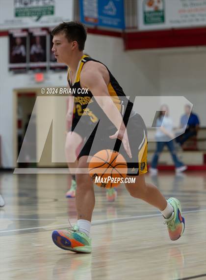 Thumbnail 3 in Timbo vs Yellville-Summit (Arvest Tournament) photogallery.