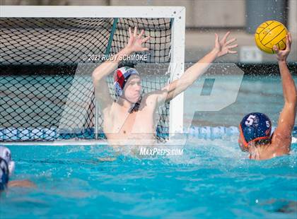 Thumbnail 2 in Valhalla vs. Poway photogallery.