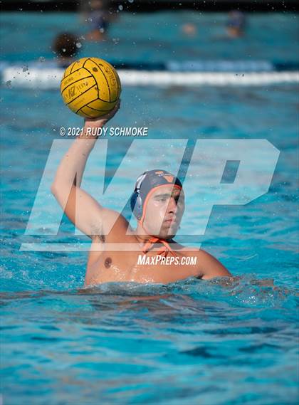 Thumbnail 2 in Valhalla vs. Poway photogallery.