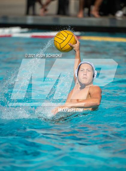 Thumbnail 3 in Valhalla vs. Poway photogallery.