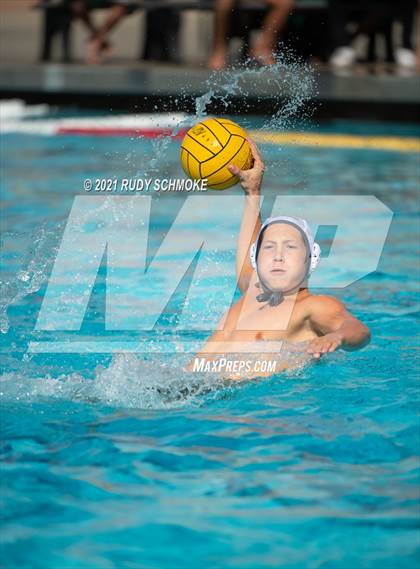 Thumbnail 2 in Valhalla vs. Poway photogallery.
