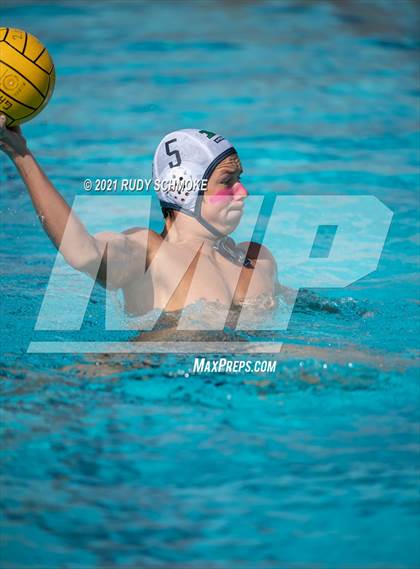 Thumbnail 3 in Valhalla vs. Poway photogallery.