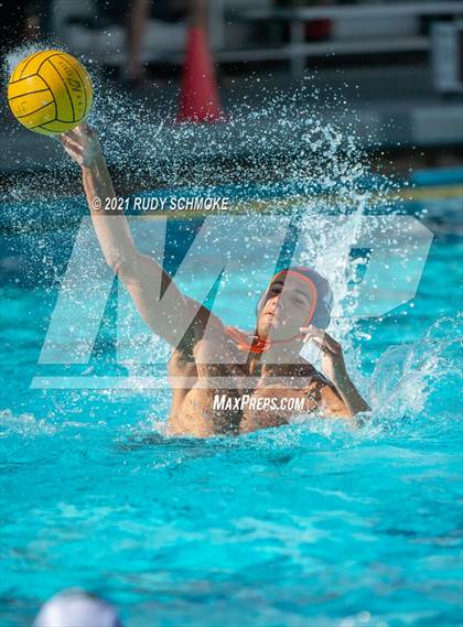Thumbnail 2 in Valhalla vs. Poway photogallery.