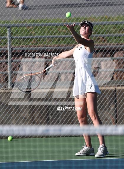 Thumbnail 2 in Hough @ Myers Park photogallery.