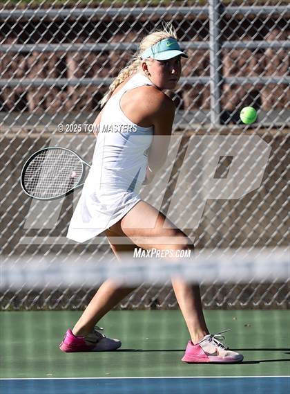 Thumbnail 1 in Hough @ Myers Park photogallery.