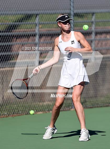 Thumbnail 3 in Hough @ Myers Park photogallery.