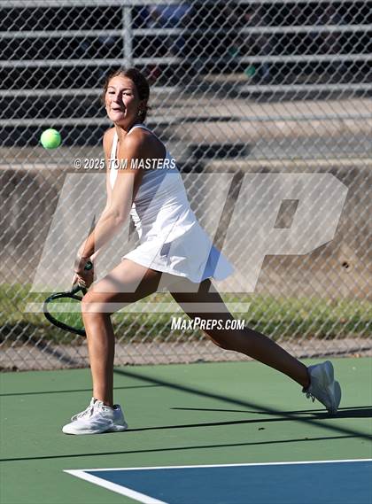 Thumbnail 3 in Hough @ Myers Park photogallery.