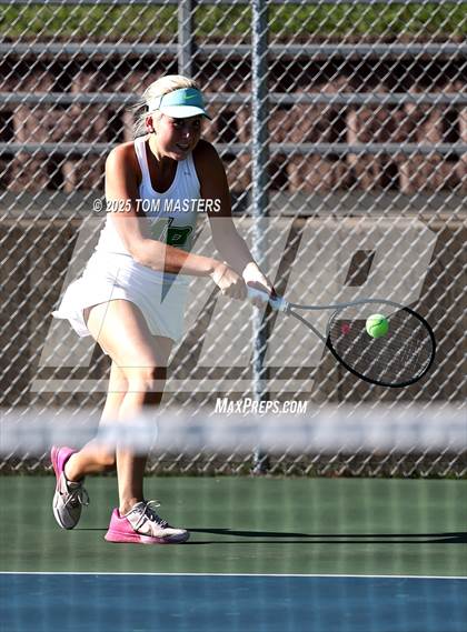 Thumbnail 3 in Hough @ Myers Park photogallery.