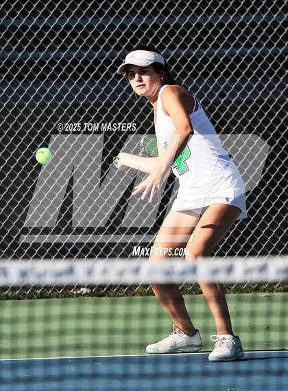 Thumbnail 3 in Hough @ Myers Park photogallery.