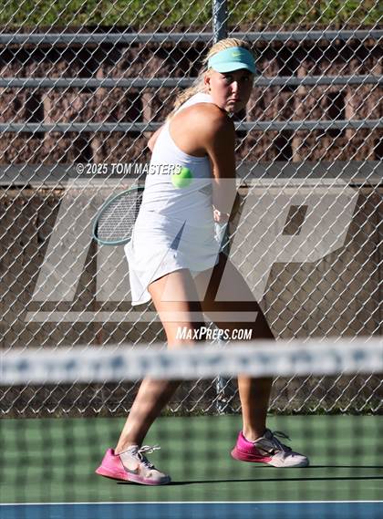 Thumbnail 3 in Hough @ Myers Park photogallery.