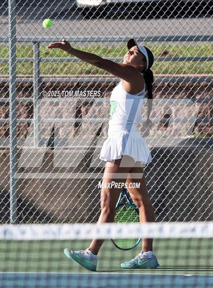 Thumbnail 3 in Hough @ Myers Park photogallery.