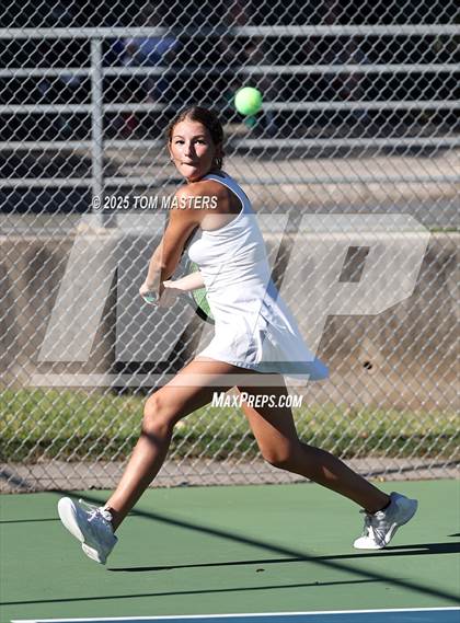 Thumbnail 2 in Hough @ Myers Park photogallery.
