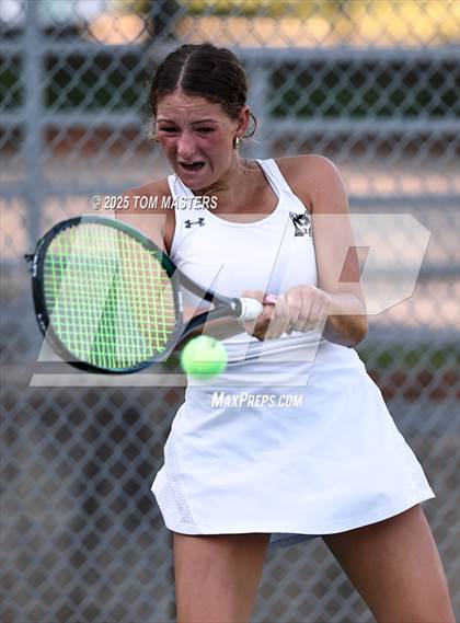 Thumbnail 2 in Hough @ Myers Park photogallery.