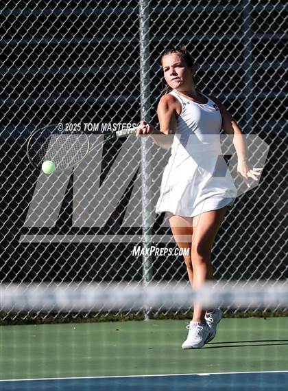 Thumbnail 1 in Hough @ Myers Park photogallery.