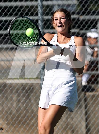 Thumbnail 1 in Hough @ Myers Park photogallery.