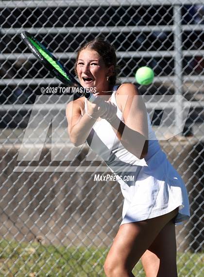Thumbnail 1 in Hough @ Myers Park photogallery.