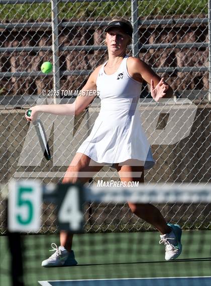 Thumbnail 3 in Hough @ Myers Park photogallery.