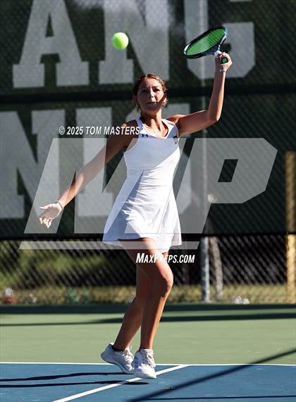 Thumbnail 3 in Hough @ Myers Park photogallery.