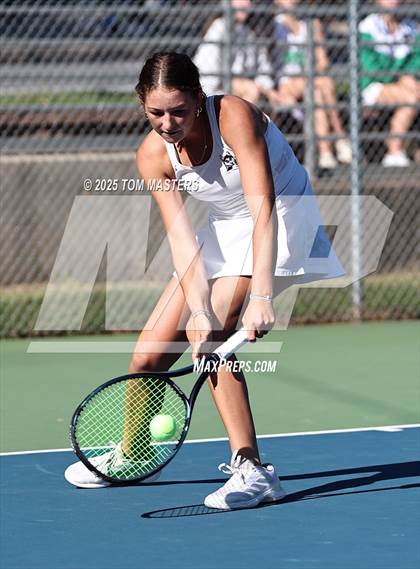 Thumbnail 2 in Hough @ Myers Park photogallery.