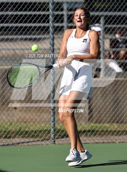 Thumbnail 3 in Hough @ Myers Park photogallery.