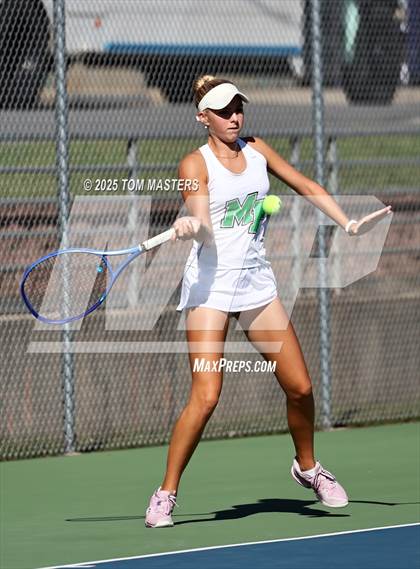 Thumbnail 1 in Hough @ Myers Park photogallery.