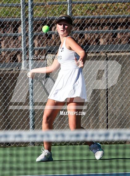 Thumbnail 3 in Hough @ Myers Park photogallery.