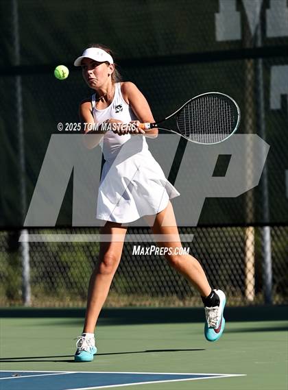 Thumbnail 2 in Hough @ Myers Park photogallery.