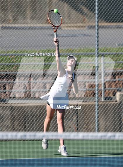 Thumbnail 3 in Hough @ Myers Park photogallery.