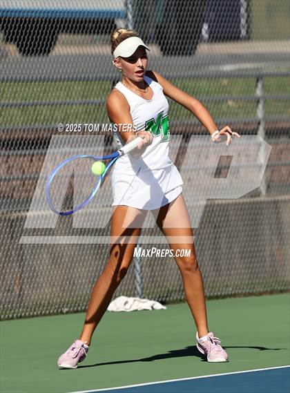 Thumbnail 3 in Hough @ Myers Park photogallery.