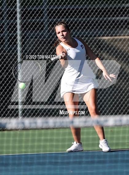 Thumbnail 2 in Hough @ Myers Park photogallery.