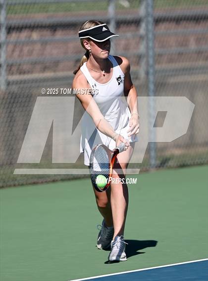 Thumbnail 2 in Hough @ Myers Park photogallery.