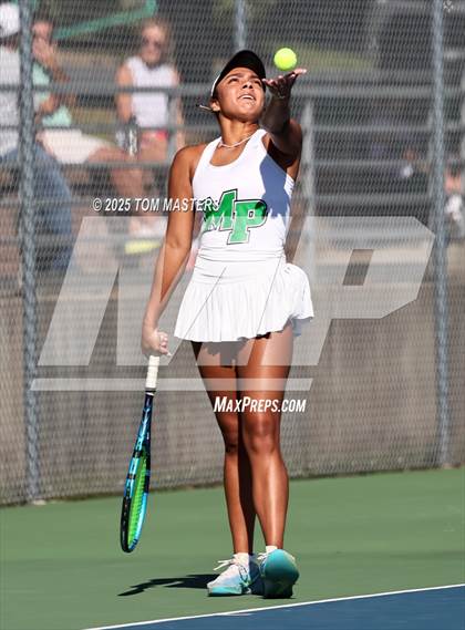Thumbnail 2 in Hough @ Myers Park photogallery.