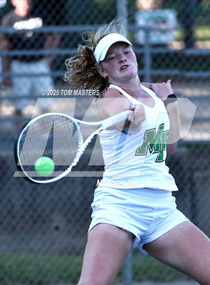 Thumbnail 3 in Hough @ Myers Park photogallery.