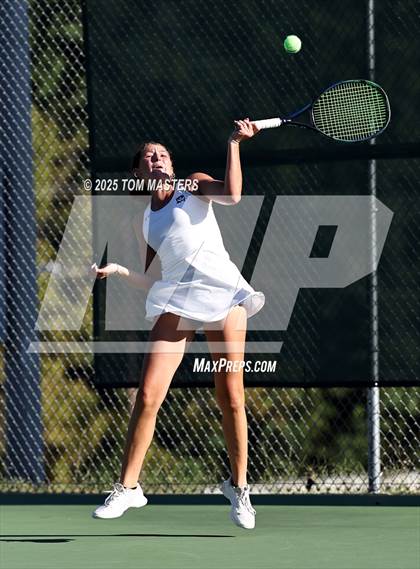 Thumbnail 3 in Hough @ Myers Park photogallery.