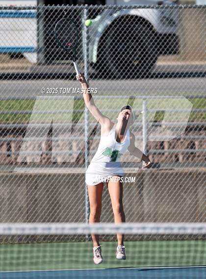Thumbnail 2 in Hough @ Myers Park photogallery.