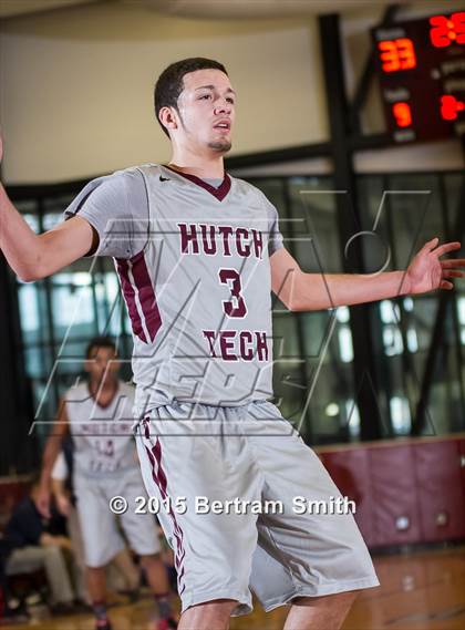 Thumbnail 3 in Sweet Home vs Hutchinson-Central tech (Martin Luther King Jr. Classic) photogallery.
