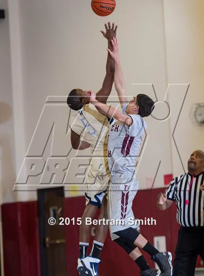 Thumbnail 2 in Sweet Home vs Hutchinson-Central tech (Martin Luther King Jr. Classic) photogallery.